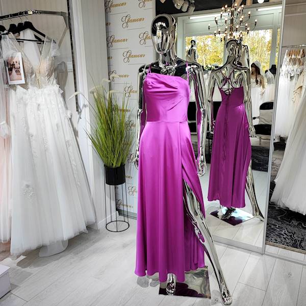 Satynowa suknia w kolorze Fuksji Elit Look165