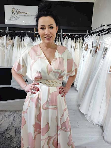 SOFFI  sukienka midi różowo-ecru