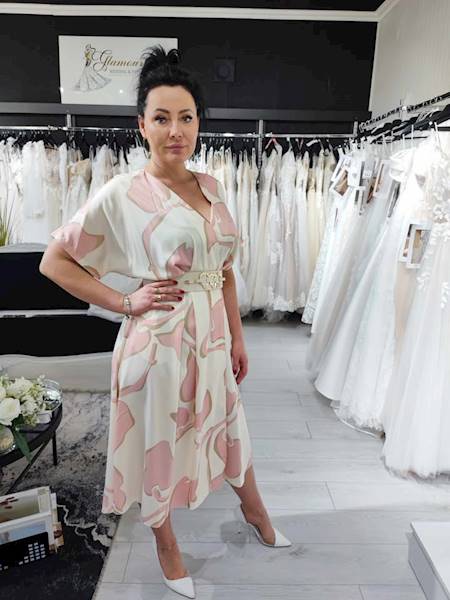 SOFFI  sukienka midi różowo-ecru