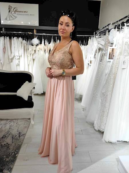 LOLUNA sukienka w kolorze morelowo-brzoskwiniowym