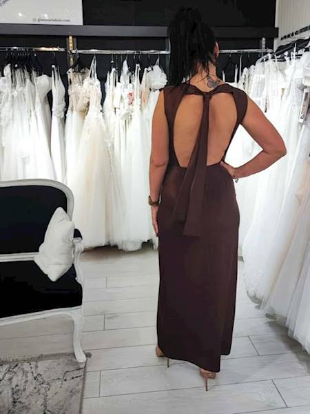 MALLI sukienka czekoladowa ze złotym połyskiem