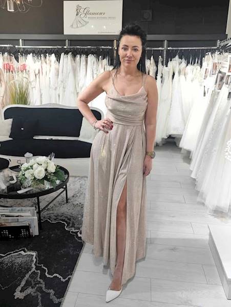 VALERIA SUKIENKA DŁUGA Szampański Brokat