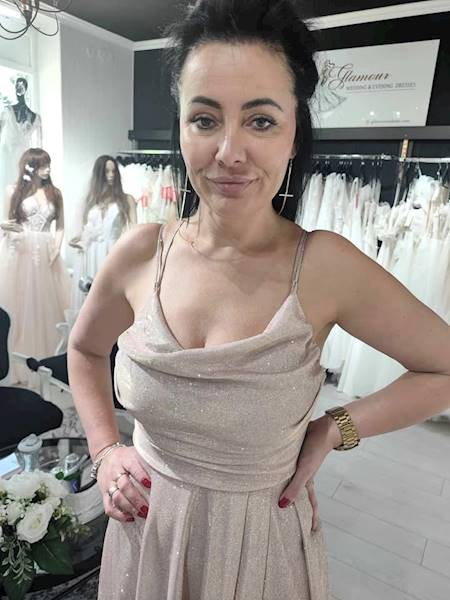 VALERIA SUKIENKA DŁUGA Szampański Brokat