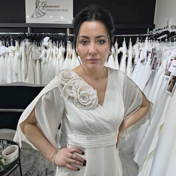 IRENA sukienka szyfonowa  beż błysk