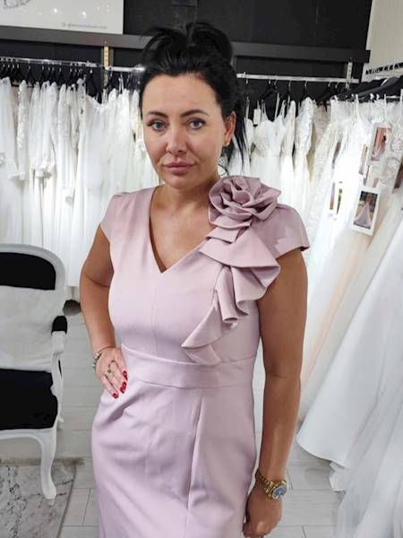 MIRA SUKIENKA Różowa z poświatą