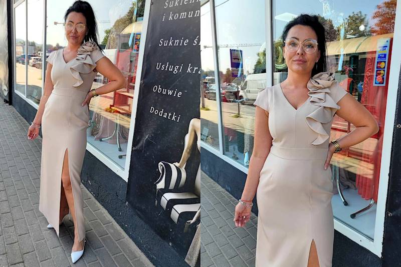 MIRA SUKIENKA beżowa z poświatą