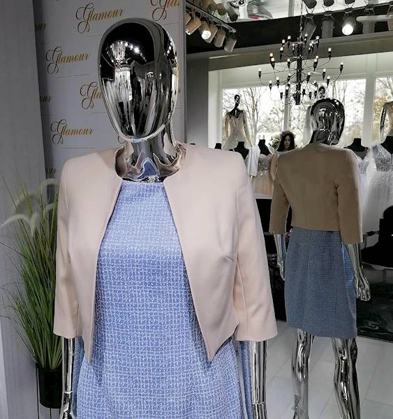 Żakiet taliowany Beż-bolerko