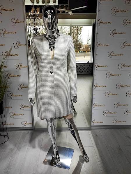 Płaszcz zapinany  szaro biały Pepitka 