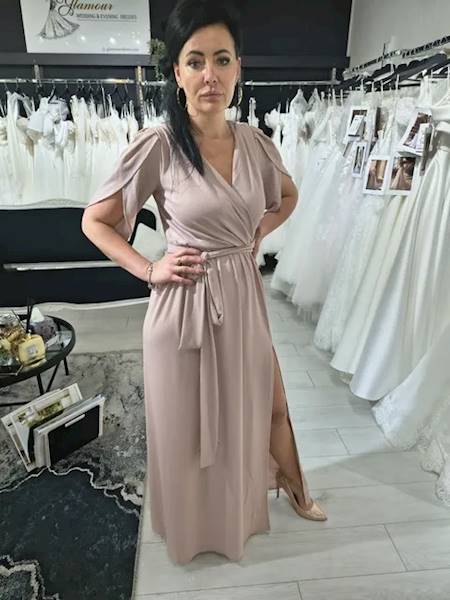 SCARLET sukienka nabłyszczana beżowa