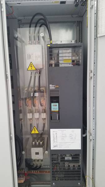 ROZDZIELNICASTEROW. Z FALOWNIKIEM SIEMENS 145kW