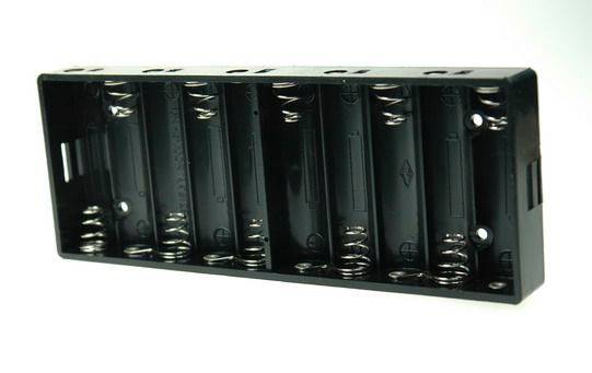 KOSZYK NA BATERIE BC310 R6X10