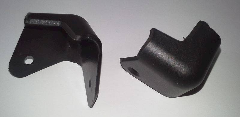 NAROŻNIK PLASTIK 3,8X3,8 7758