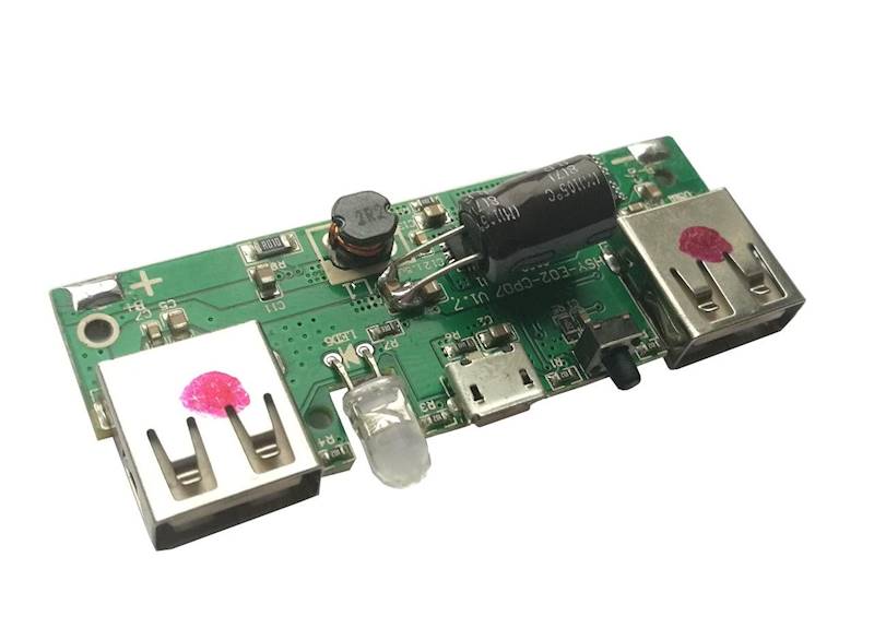 MODUŁ POWER BANK 2XUSB 5V 2A + LATARKA