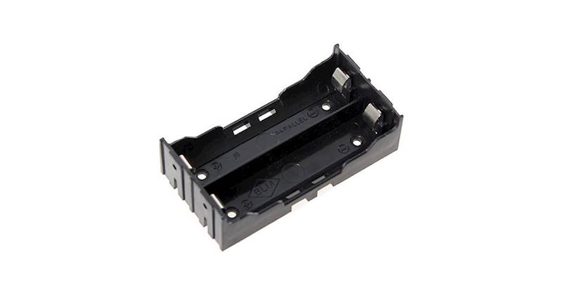 KOSZYK NA 2 BATERIE 18650 DO PCB Z BLASZKAMI