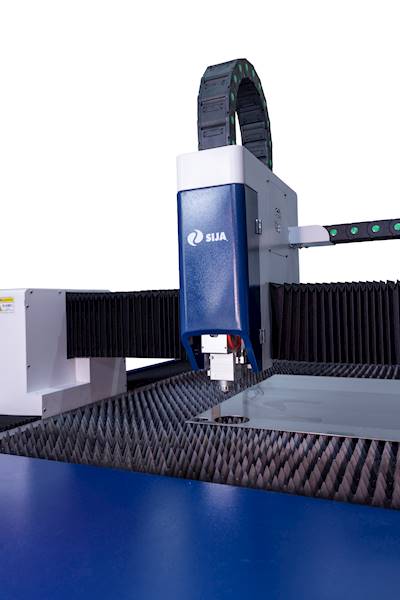 Ploter laserowy CNC do cięcia 3000W