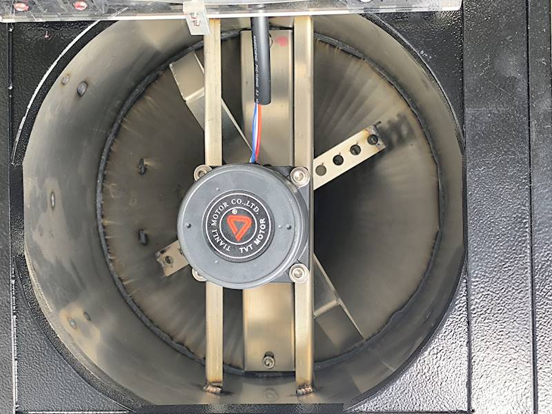 Maszyna czyszcząca suchym lodem 