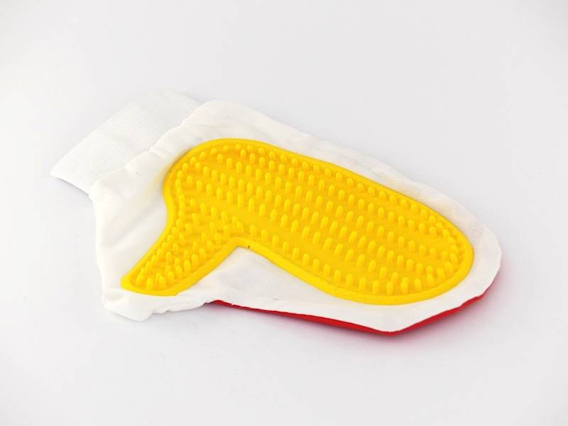 RĘKAWICA DO MASAŻU ZWIERZĄT TKANINA