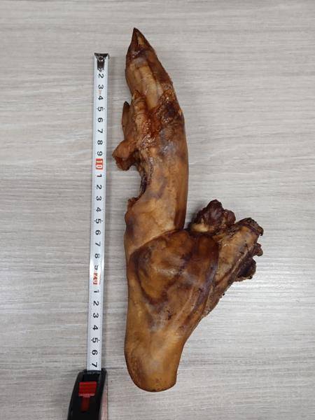 UM RATKA WIEPRZOWA WĘDZONA DŁUGA