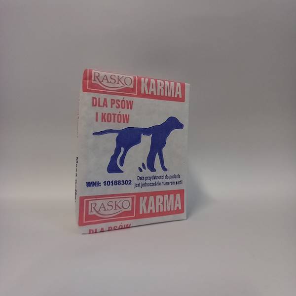 KARMA Z KOŚCIĄ DLA PSA I KOTA 250G  WOŁOWE