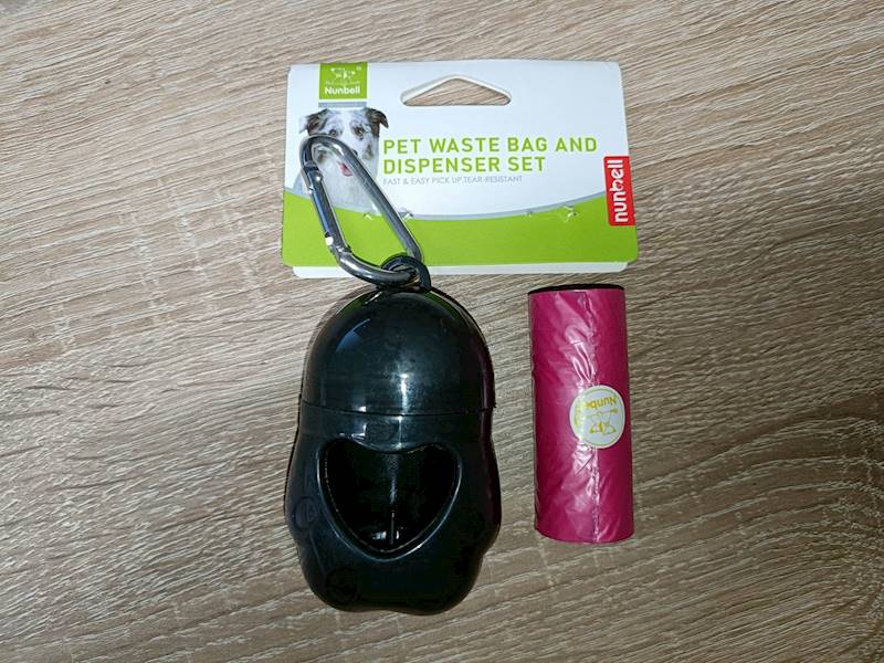 DYG ETUI ŁAPKA Z WORECZKIEM