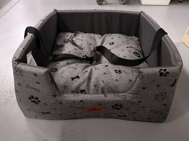 GRP FOTELIK SAMOCHODOWY LILI M