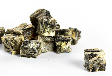 PETMEX SKÓRA DORSZA KOSTKI 200G