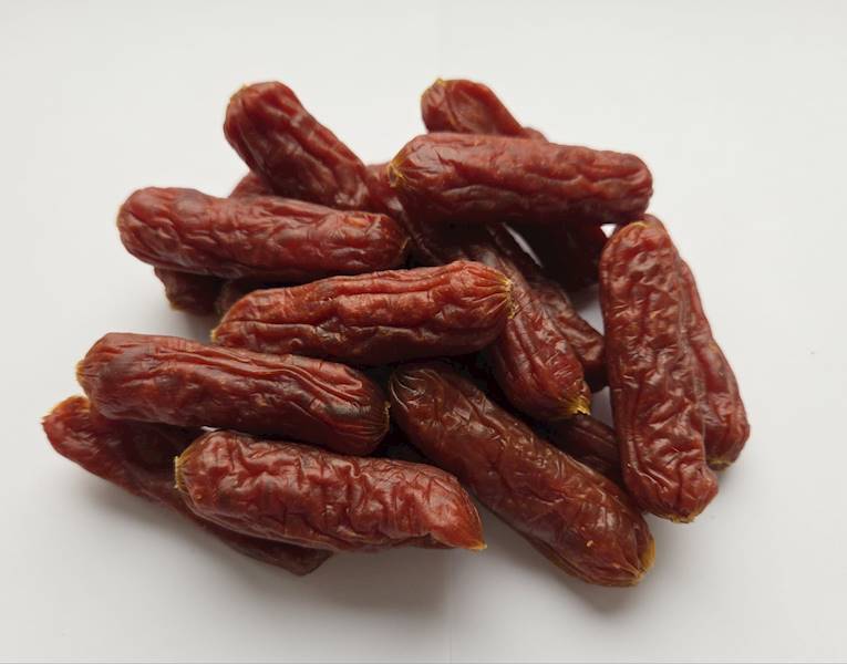 YARRO KIEŁBASKI KRÓTKIE Z KRÓLIKIEM 500G