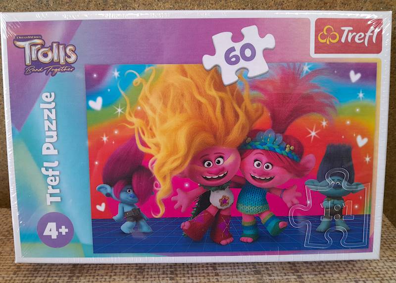 17386 60 PRZYJACIELSKIE TROLLE / UNIVERSAL TROLLS3