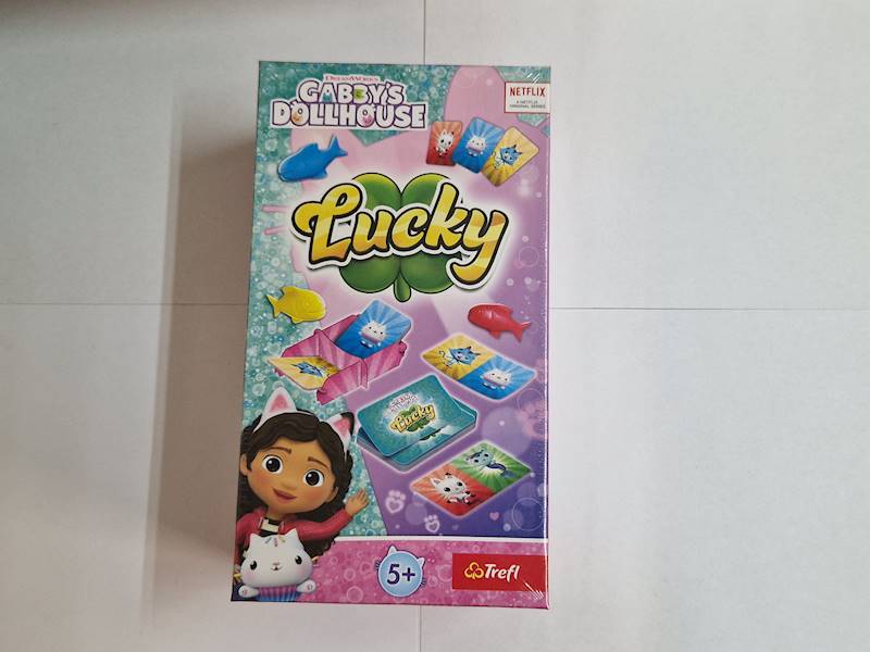 02592 LUCKY GABBY'S DOLLHOUSE
