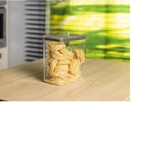 POJEMNIK NA ŻYWNOŚĆ 2,6L prostok.EASYFORM CRYSTAL