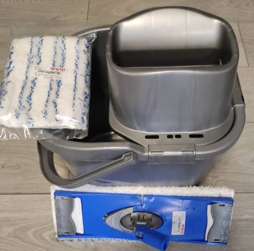 WIADRO 15L do MOPA PŁASKIEGO z mopem KOMPLET 