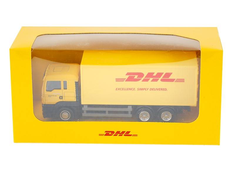 Model DHL DOSTAWCZY