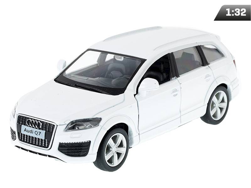 Model AUDI Q7 1:32