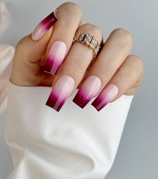 CLAVIER Baby Boomer Nailsology C012 Lust 3g