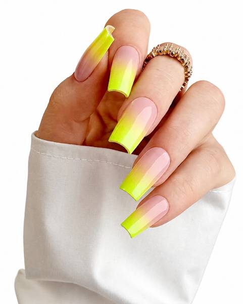 CLAVIER Baby Boomer Nailsology R07 Lime 3g