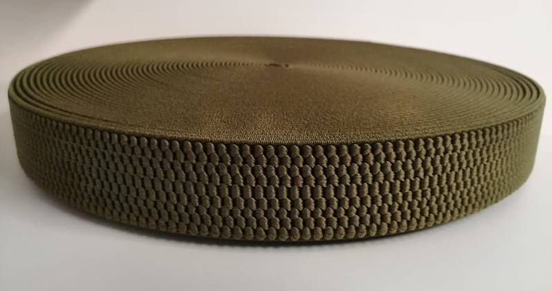 GUMA SZELKOWA 9318/40mm - kol.129 - 25mb/opak.