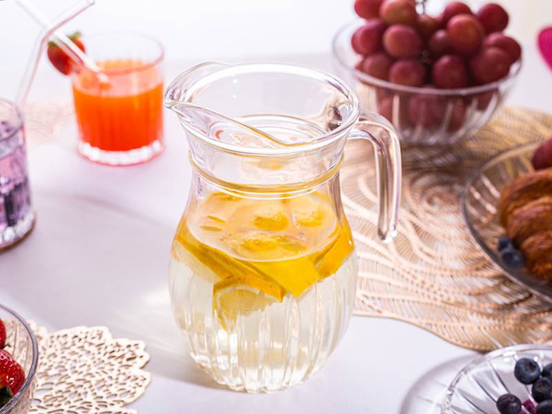 VENUS dzbanek szklany z uchem do zimnych napoi 1,2l 0103009134 ALTOM