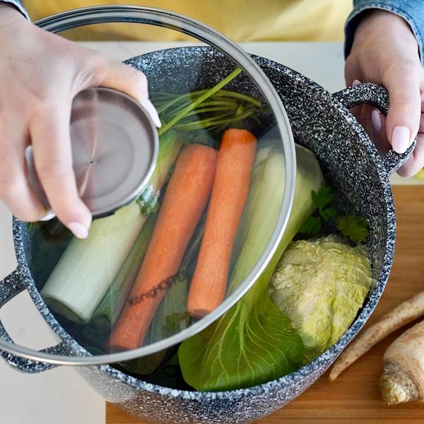 TA.KONIG.GARNEK KINGSTONE WYSOKI 24x18cm+POKR.6,8L