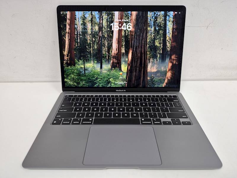 Apple McBook Air A2337 2020