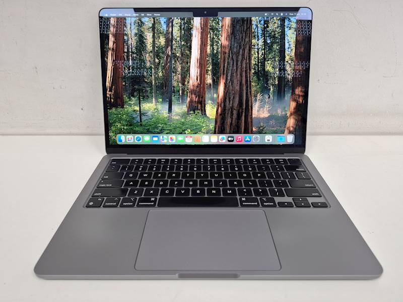 Apple MacBook Air A2681 2022