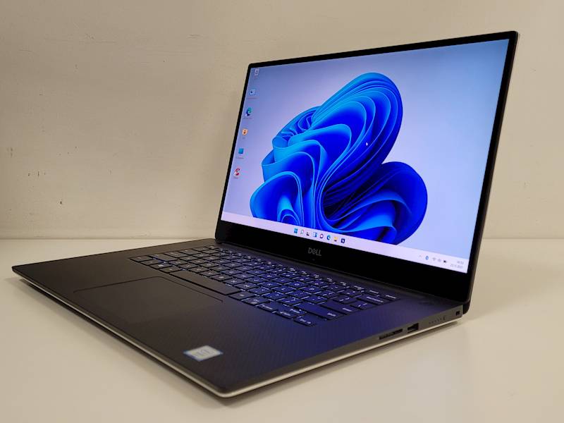 Dell Precision 5540 UHD dotykowy