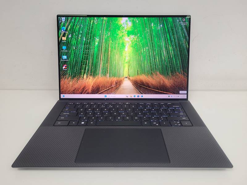 Dell Precision 5560 UHD dotykowy