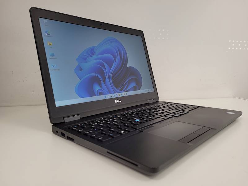 Dell Latitude 5590