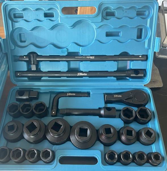 ZESTAW NARZĘDZIOWY NASADEK UDAROWYCH 3/4", 1" 17-65mm "JOBI" ,26EL