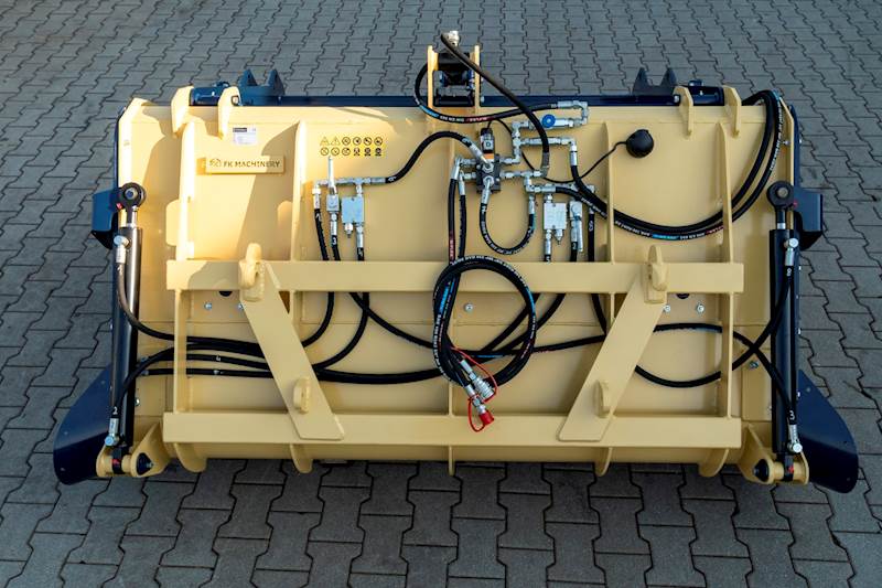 Szufla ślimakowa do zadawania paszy z frezem 1.8m