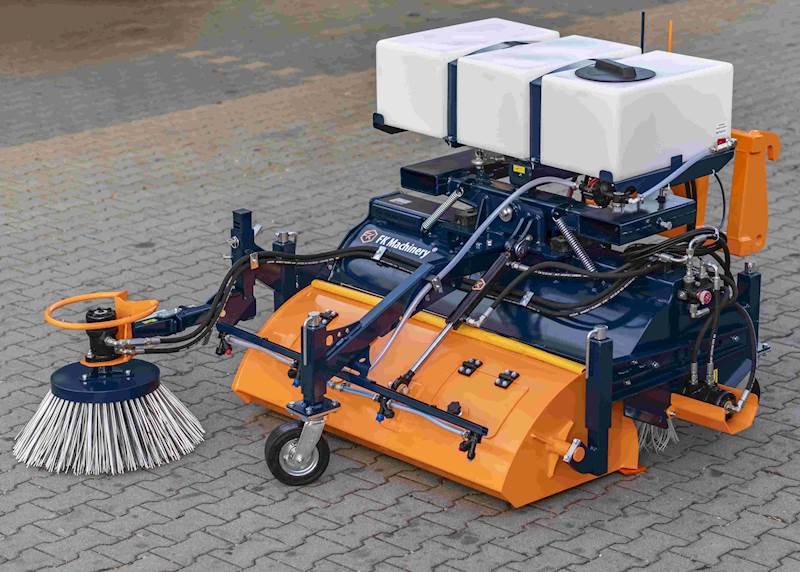 Zamiatarka szczotkowa 1,2m MINI TANK BRUSH HYDRO