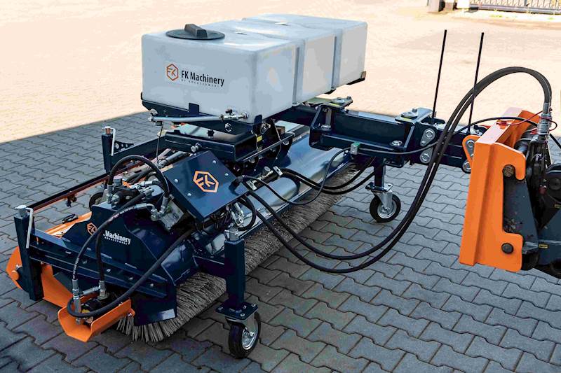 Zamiatarka szczotkowa 1,8m TANK BRUSH HYDRO