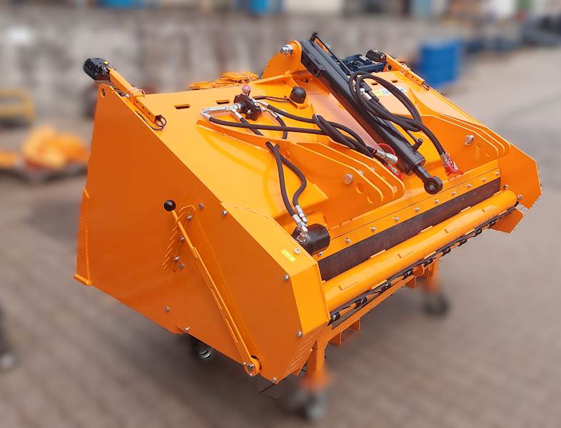 Posypywarka piasku SAND MASTER 1,8m