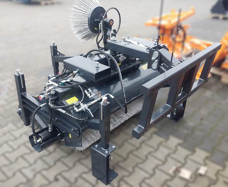 Zamiatarka szczotkowa 1,2m MINI TANK BRUSH