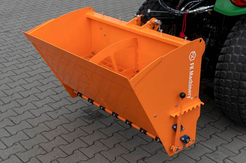Posypywarka piasku SAND PADAWAN 1,6m